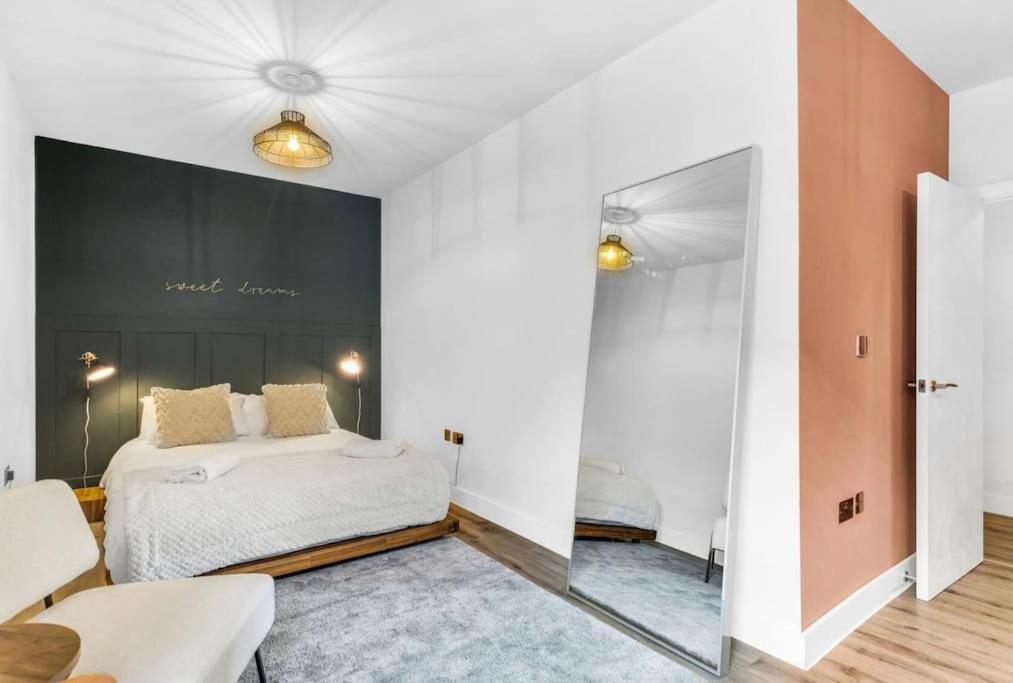 ברמינגהאם Giant Savings On Long Stays B1 Living, Enquire Now מראה חיצוני תמונה